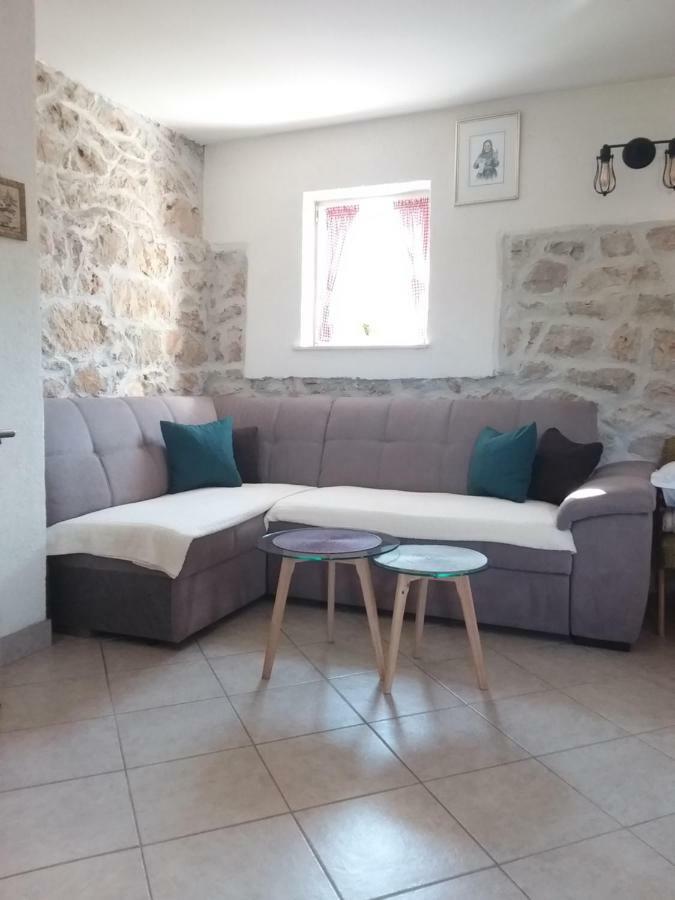 Holiday Home Jadric Osoje Esterno foto