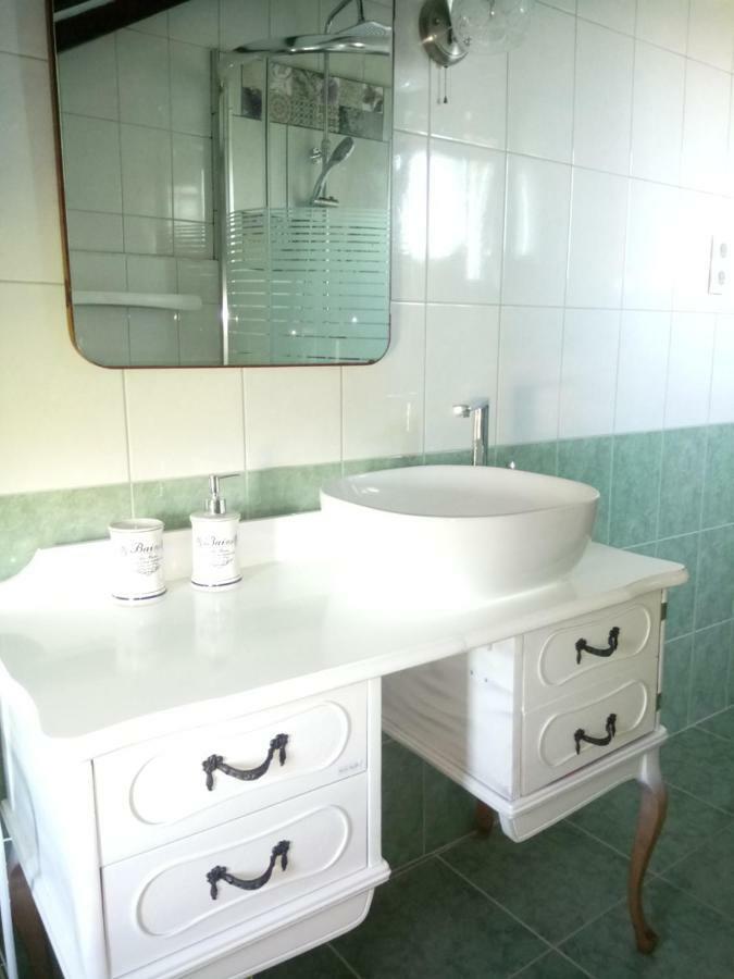 Holiday Home Jadric Osoje Esterno foto